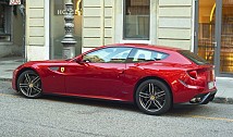 Ferrari FF
